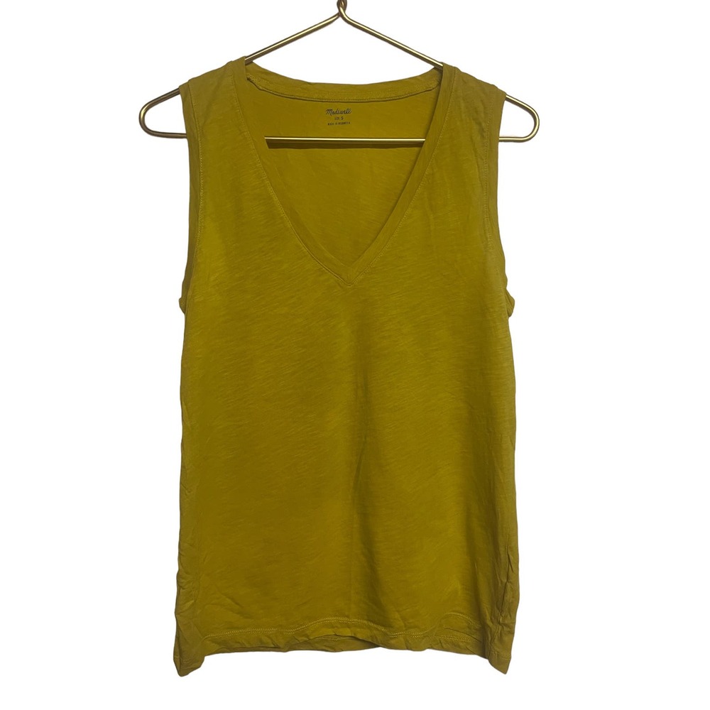 Madewell mustard color sleeveless v-neck top women’s small